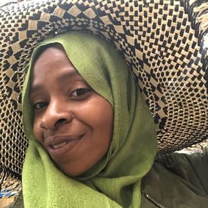 Meet your Posher, Tiera